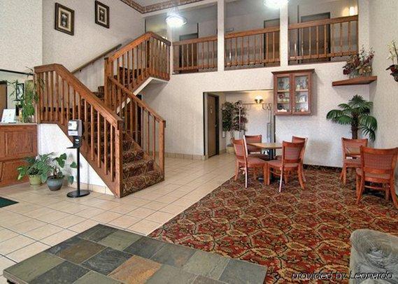 Mini-hôtel Quality Near Hwy 34 2*